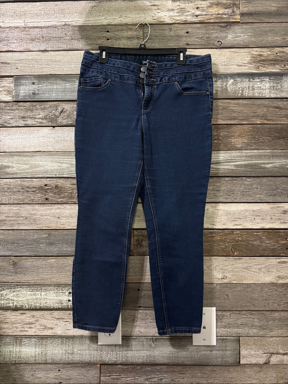 Women's High-Rise Dark Blue Skinny Jeans with Triple-Button Waist